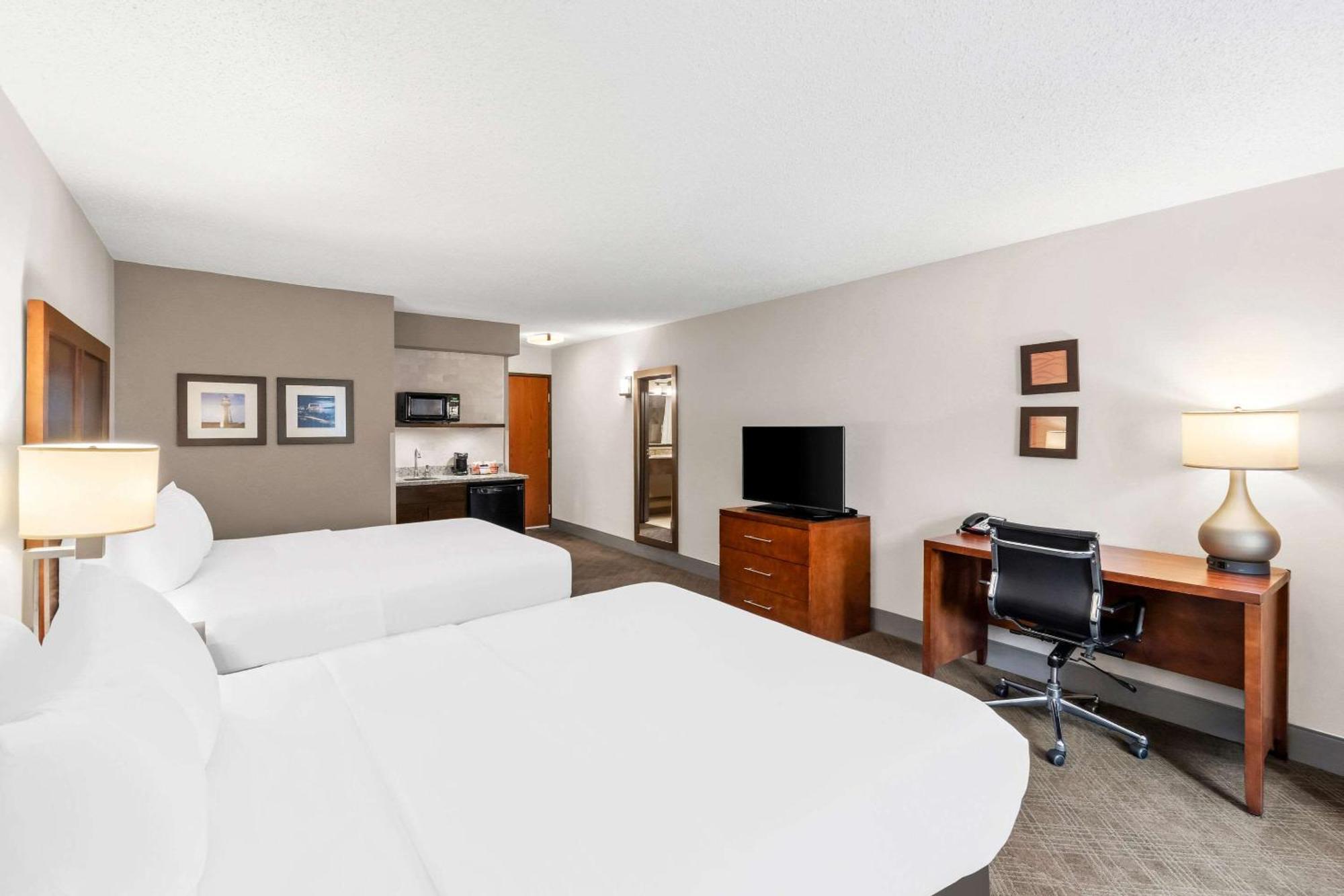 Comfort Inn West Duluth Exterior photo